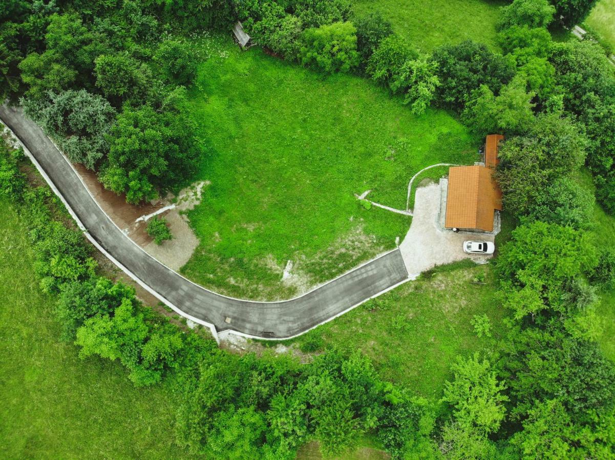 Lazec Country House Pluznje Exterior photo